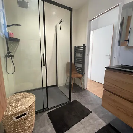 펜션 Maison Avec Et Piscine 2 *