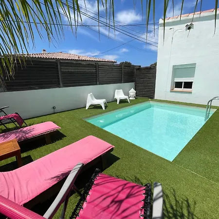 Maison Avec Et Piscine 2 펜션 *